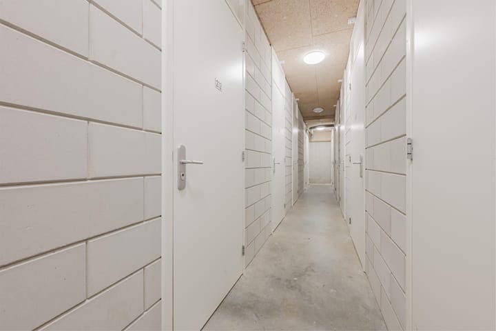 Foto 43 van Nassaukade 20-P