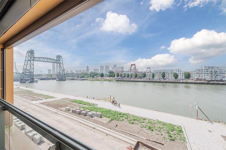 Foto 42 van Nassaukade 20-P