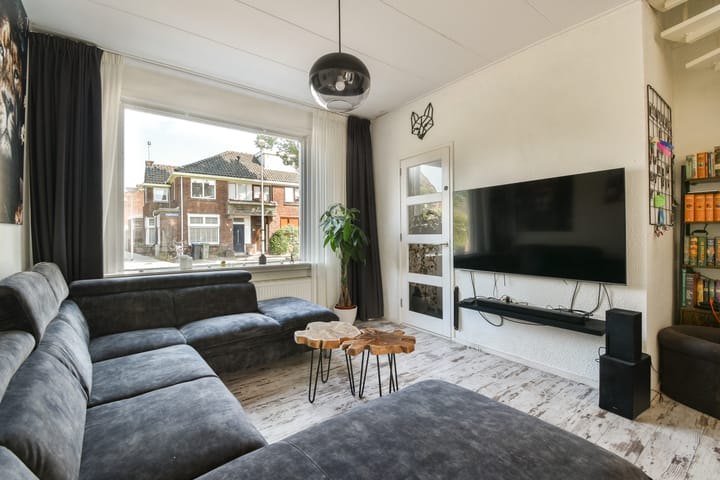 Foto 8 van Lazaruskade 45