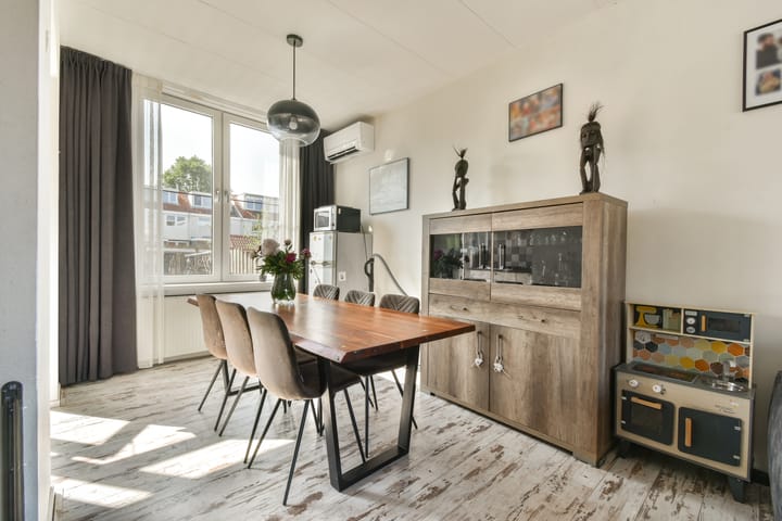 Foto 11 van Lazaruskade 45