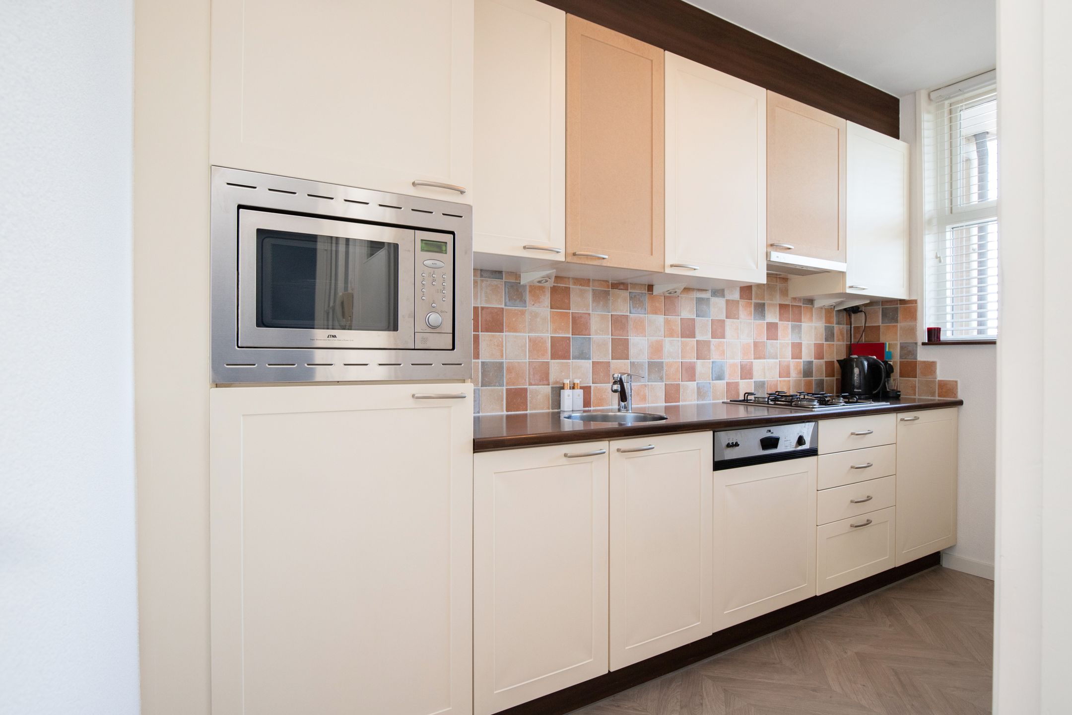 Photo 15 of Dr. Struyckenstraat 14