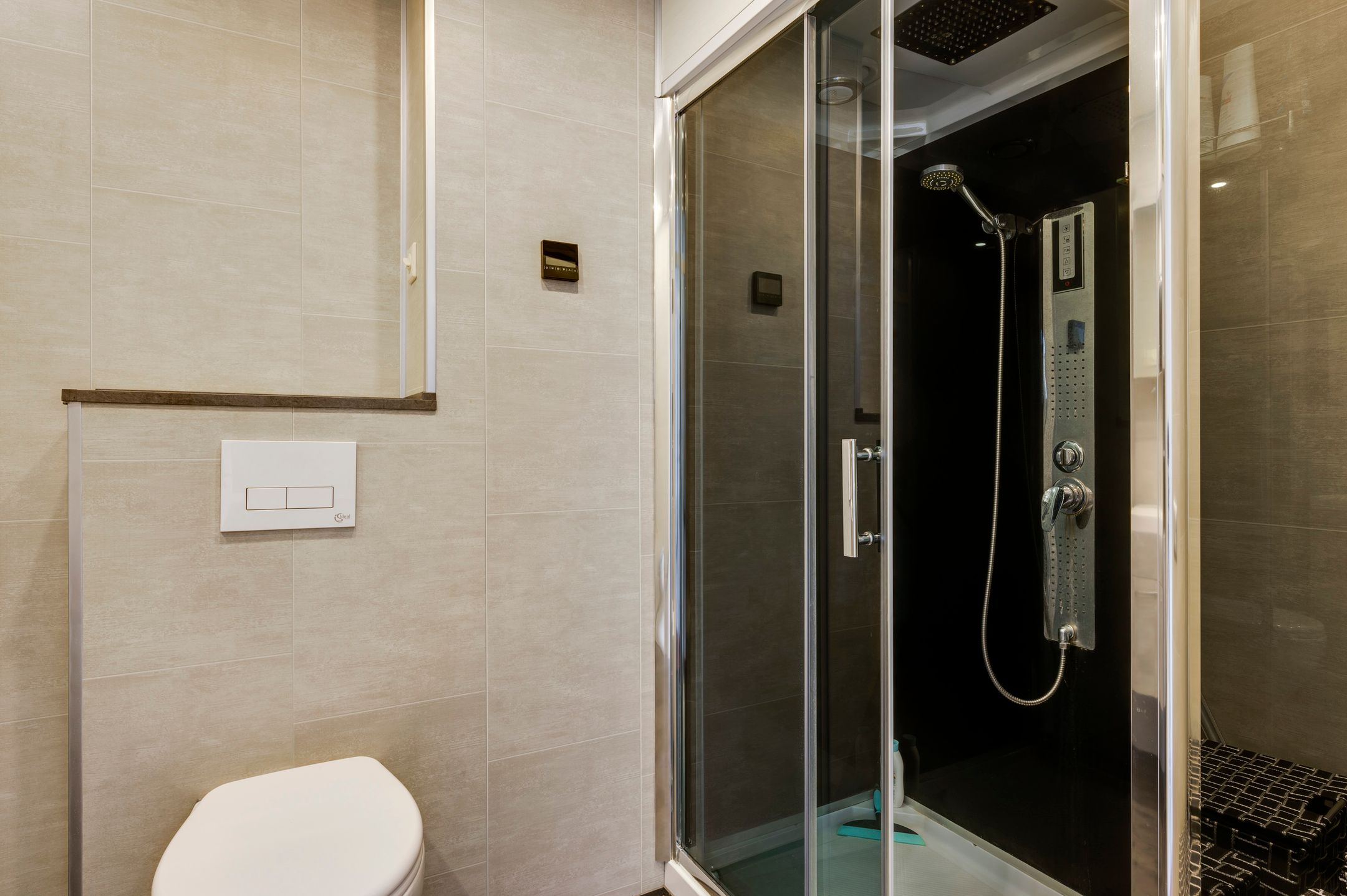 Photo 18 of Ravenburg 2