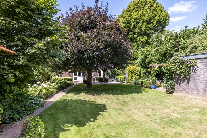 Foto 27 van Hoofdstraat 2