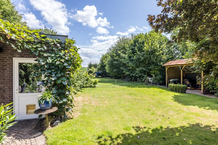 Foto 31 van Hoofdstraat 2