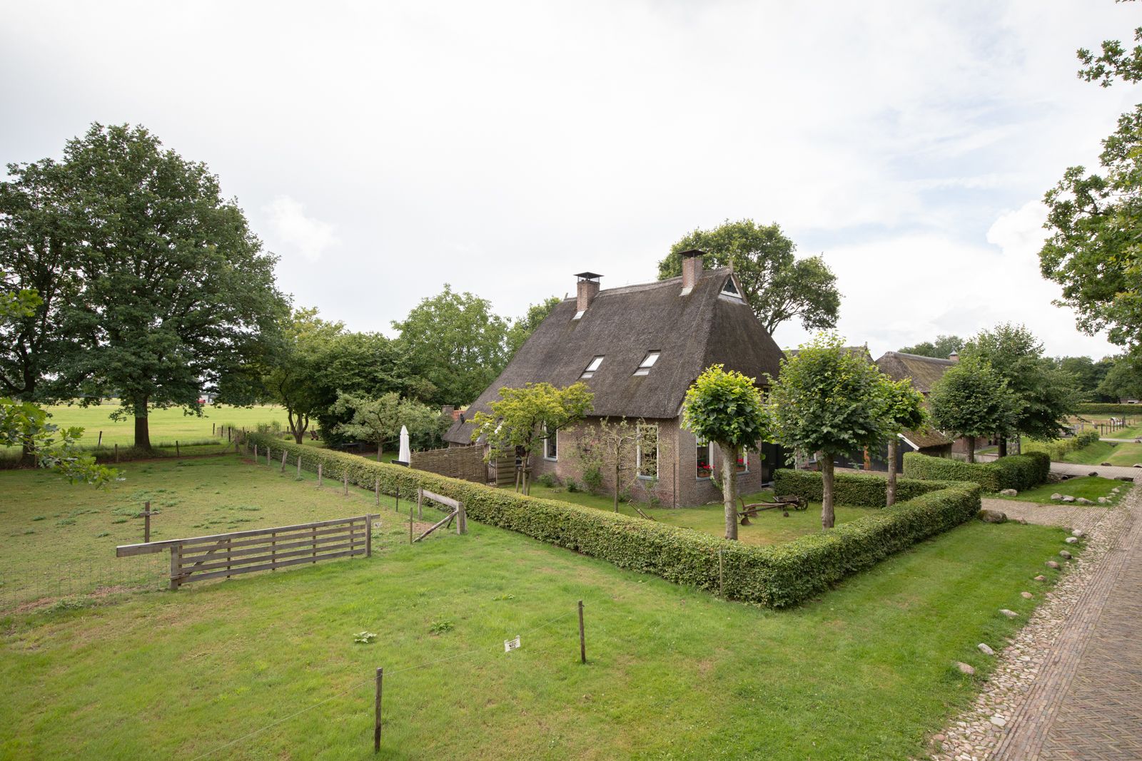 Foto 63 van Dorpsstraat 6