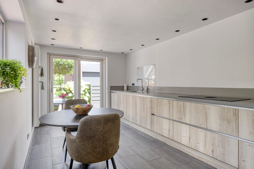 Foto 13 van Benzenraderweg 291