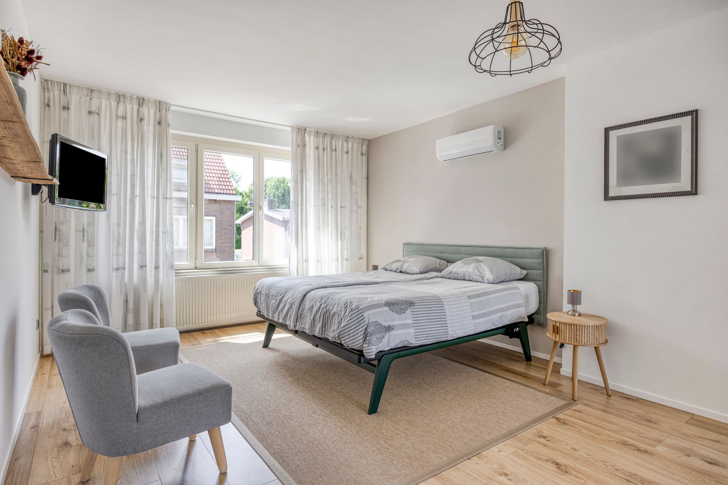 Foto 19 van Benzenraderweg 291