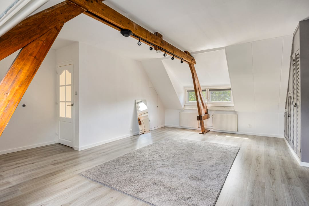 Foto 23 van Benzenraderweg 291