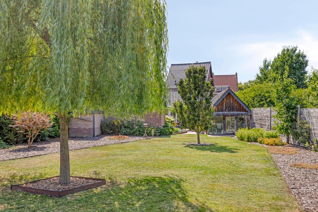 Foto 31 van Benzenraderweg 291