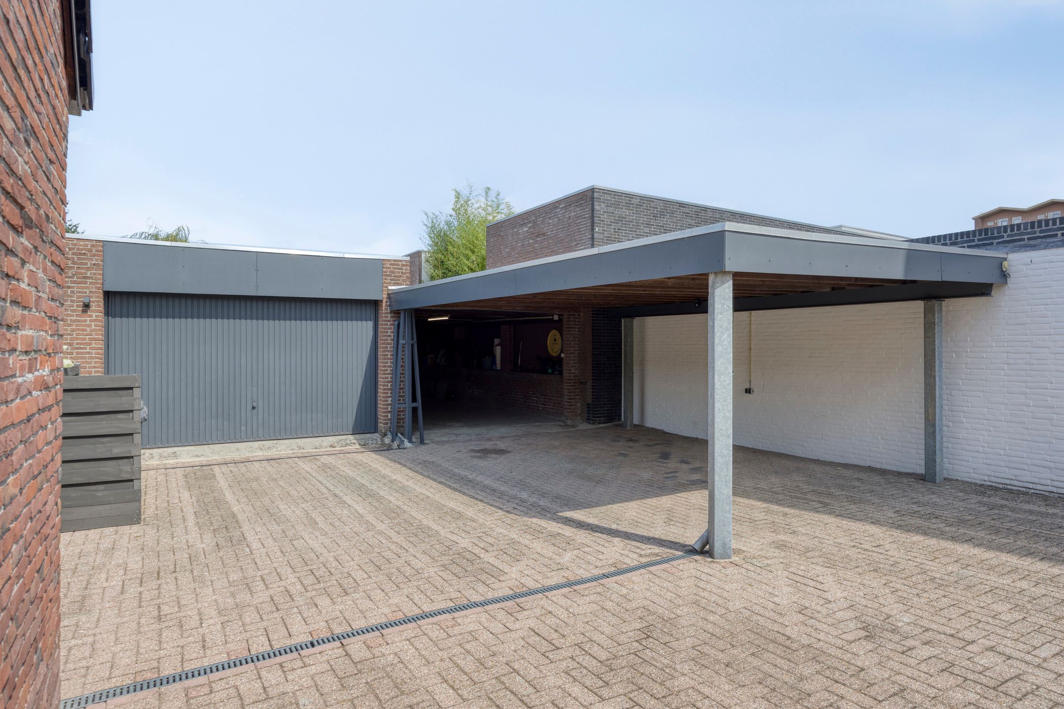 Foto 36 van Benzenraderweg 291