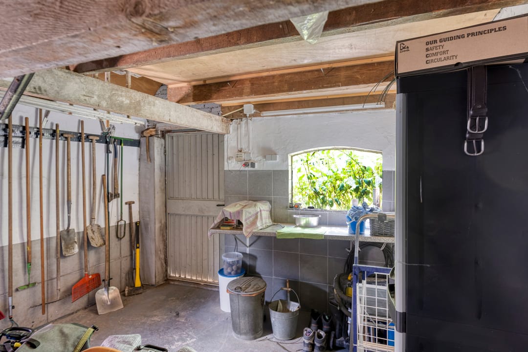 Foto 38 van Benzenraderweg 291