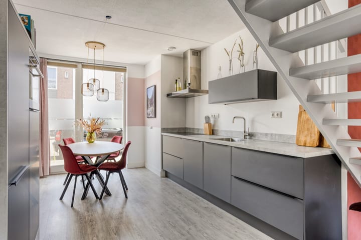 Foto 16 van Mokmerstraat 15