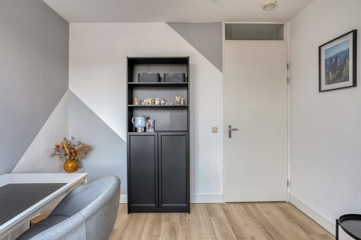 Foto 25 van Mokmerstraat 15