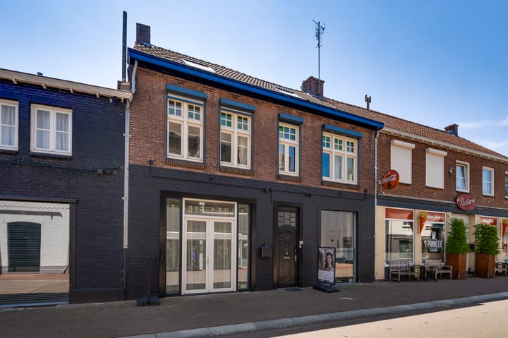 Brugstraat 14, Nederweert