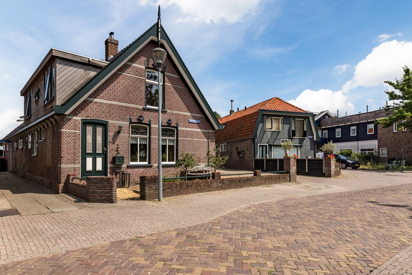 View photo 4 of Dorpsstraat 714
