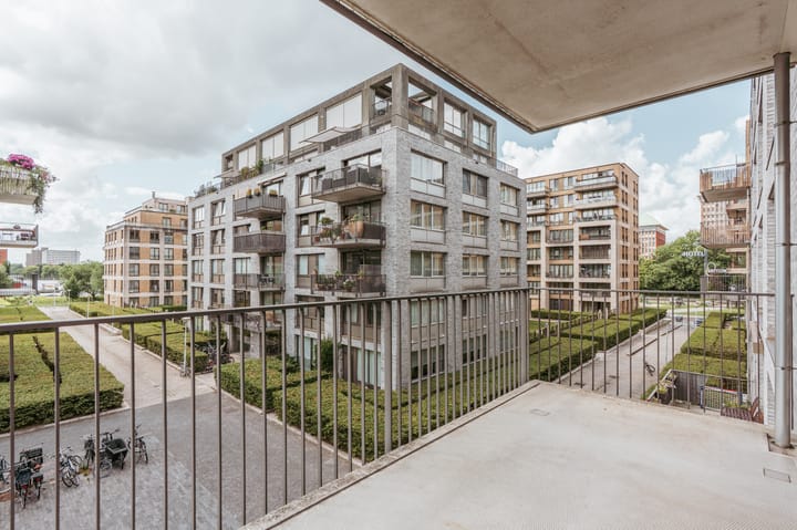 Photo 13 of Andreasplein 52