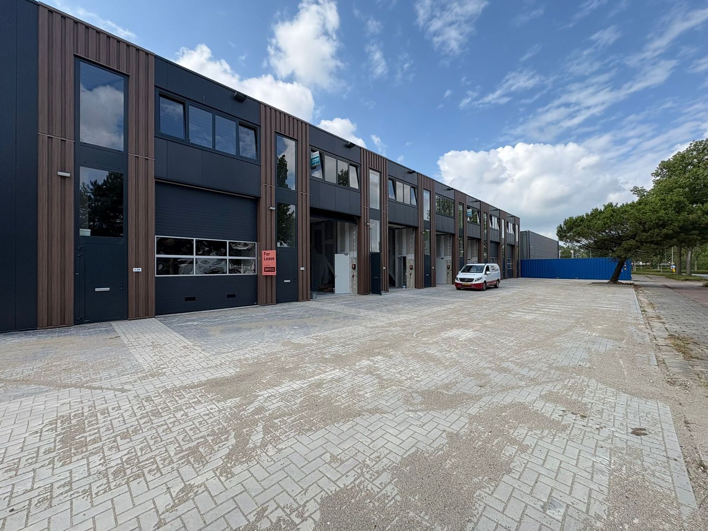 View photo 2 of Goudstraat 1-31