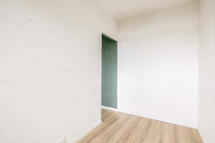 Foto 16 van Tjaarda 334