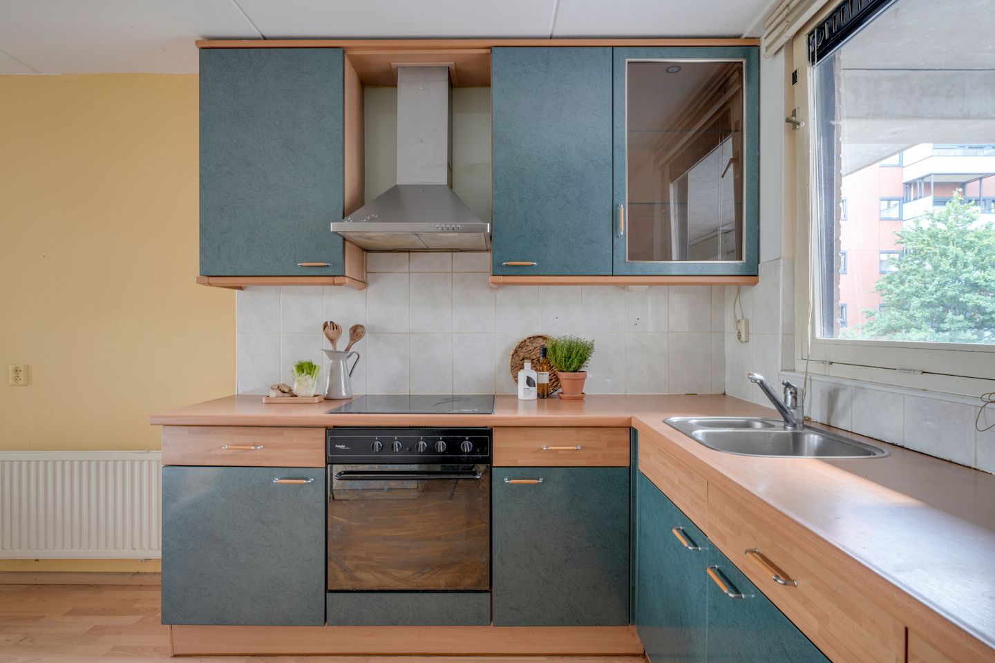 Foto 14 van Linschotensingel 1-AG