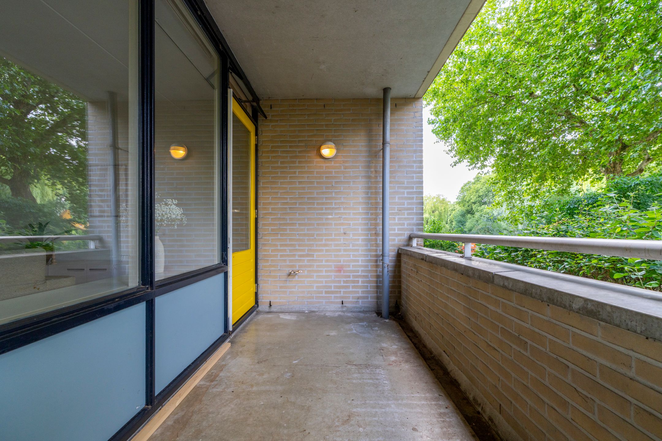 Foto 18 van Linschotensingel 1-AG