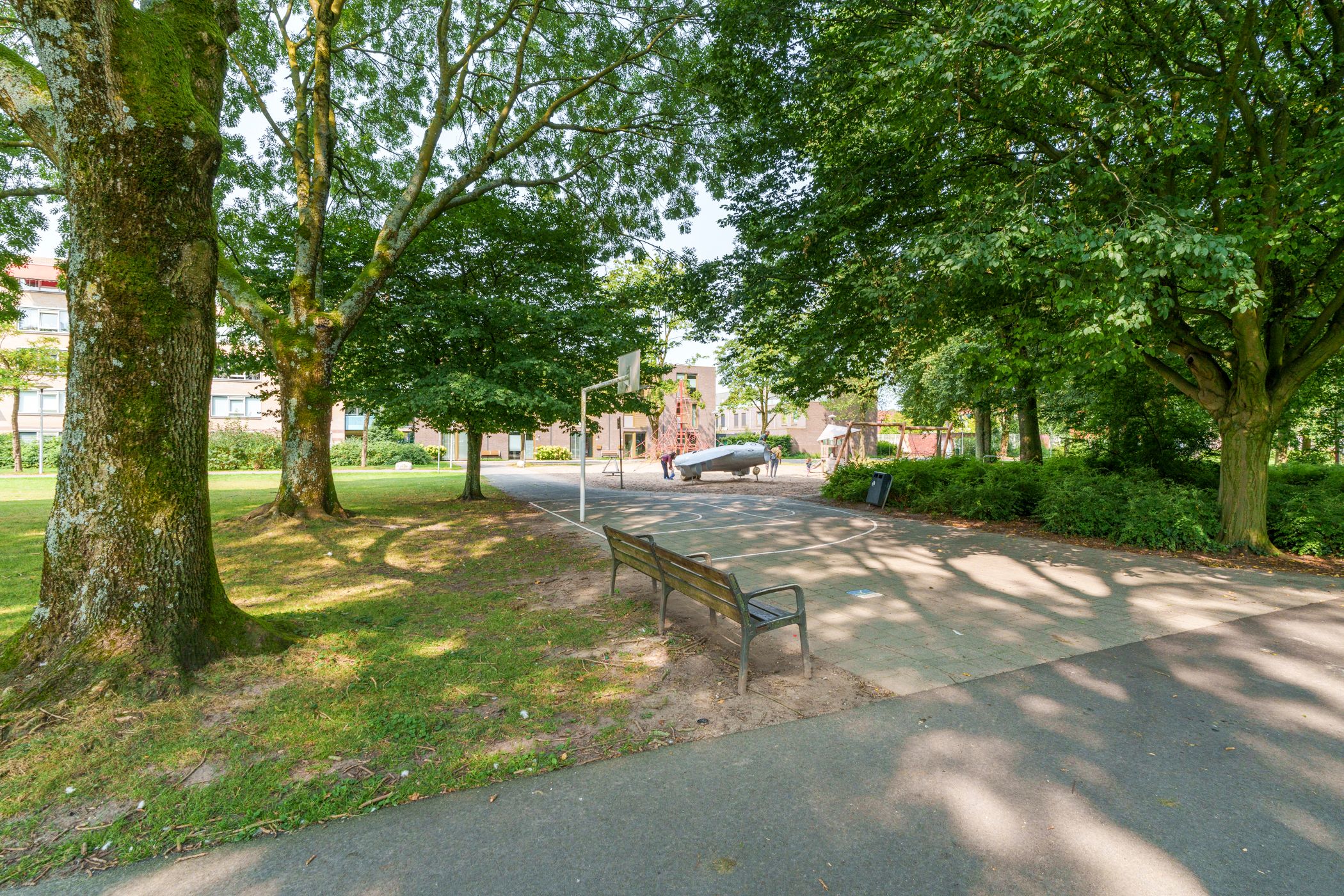 Foto 27 van Linschotensingel 1-AG