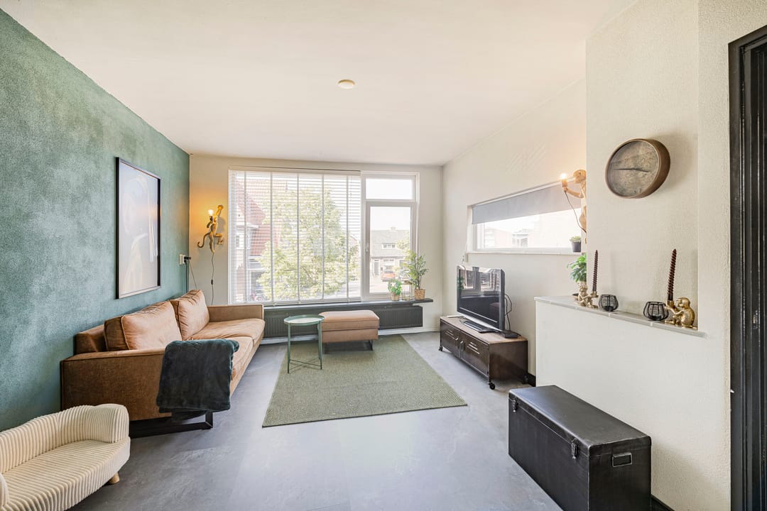 Photo 2 of Panhuis 1-A