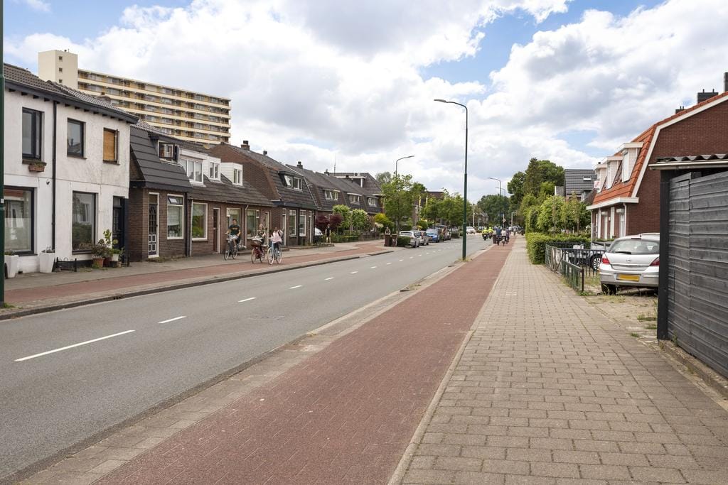 Photo 23 of Panhuis 1-A