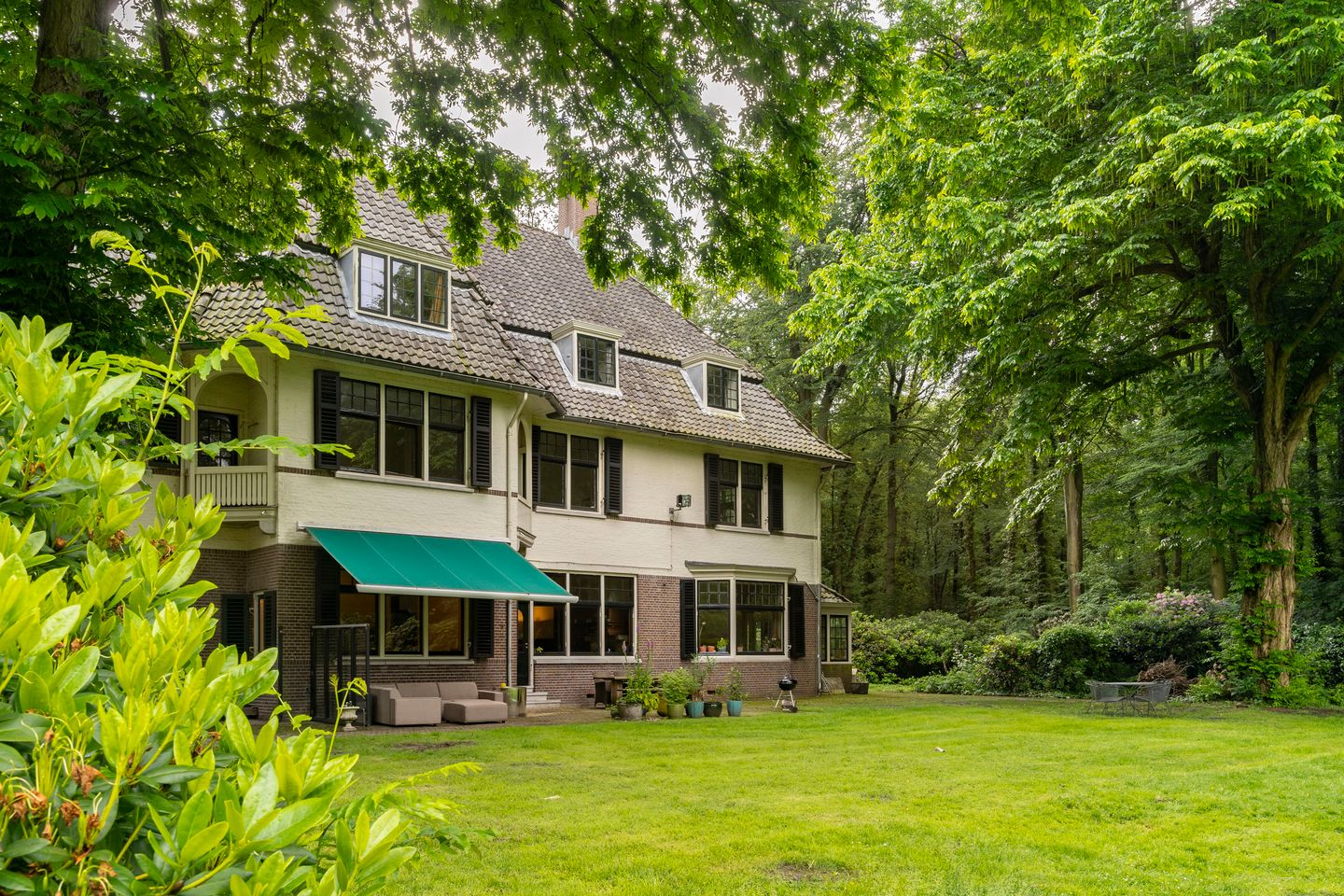 Foto 65 van De Lariks 1