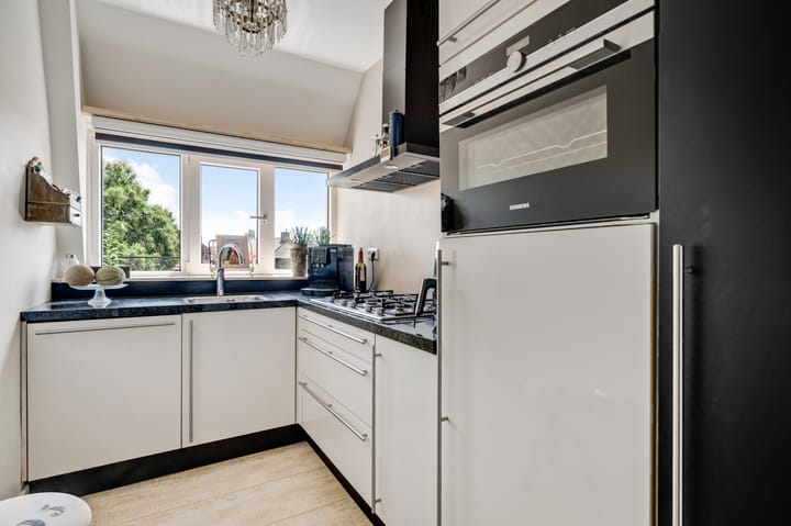 Photo 22 of Brugstraat 14