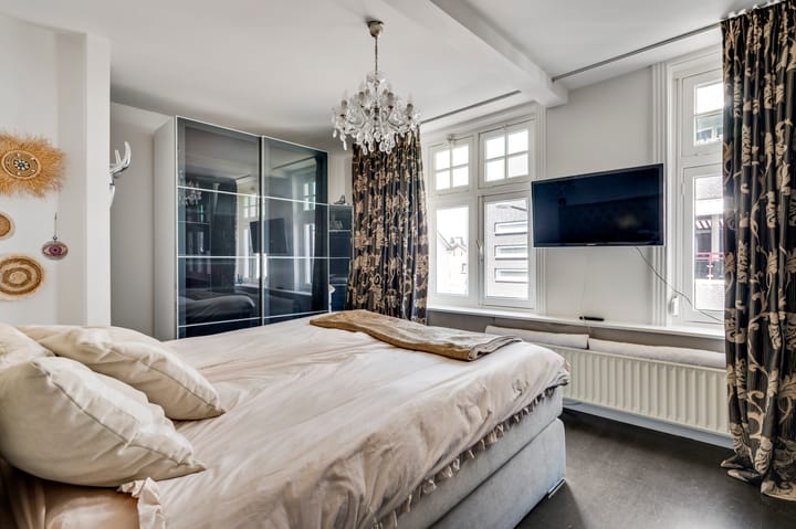 Photo 25 of Brugstraat 14