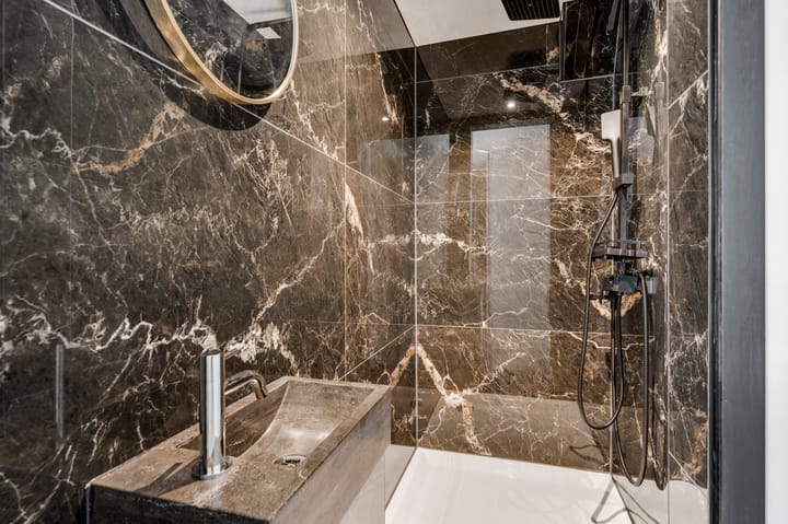 Photo 28 of Brugstraat 14