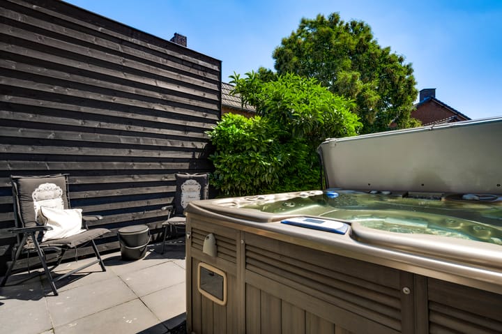 Photo 38 of Brugstraat 14