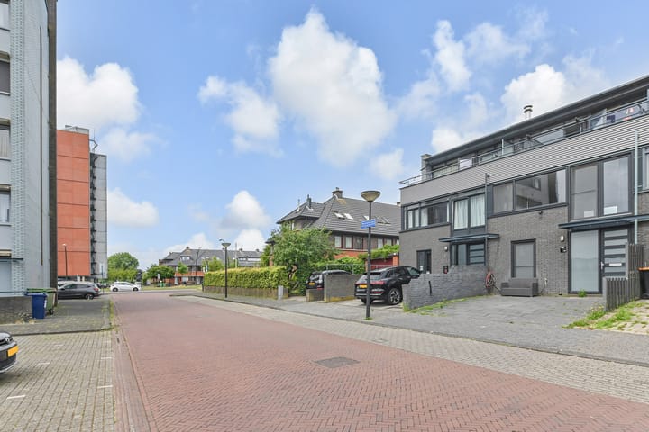 Foto 8 van Waterlandsingel 69