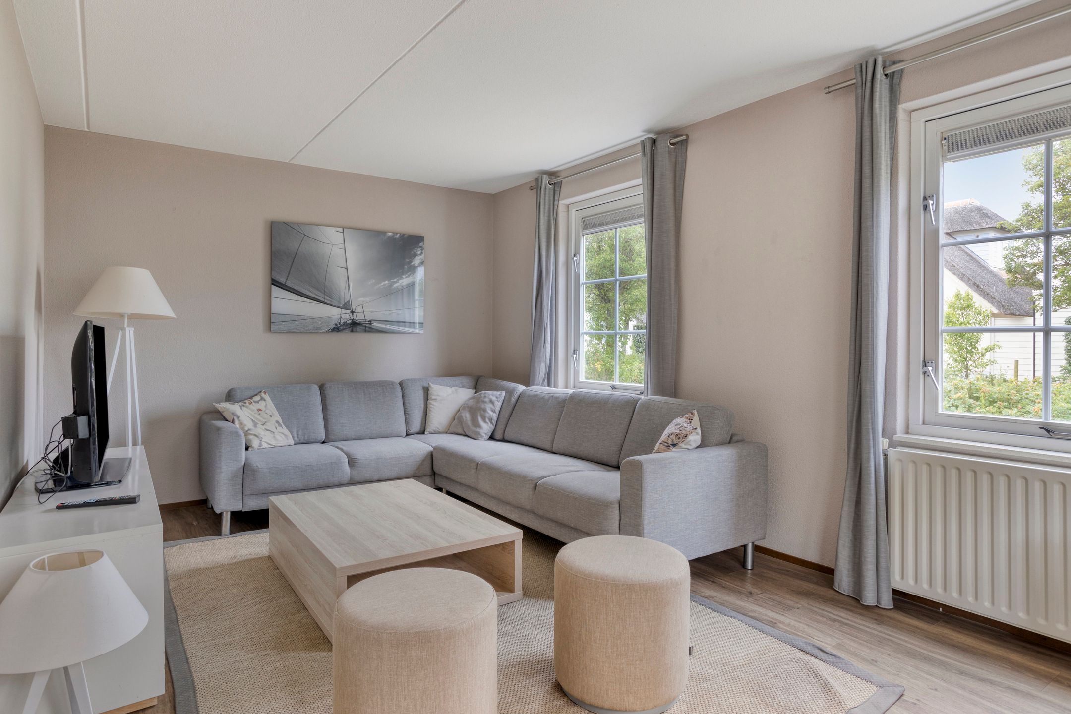 3-bedroom freehold villa in Domburg — photo 2 of 5