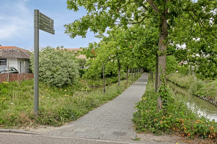 Photo 37 of Strandpaal 9