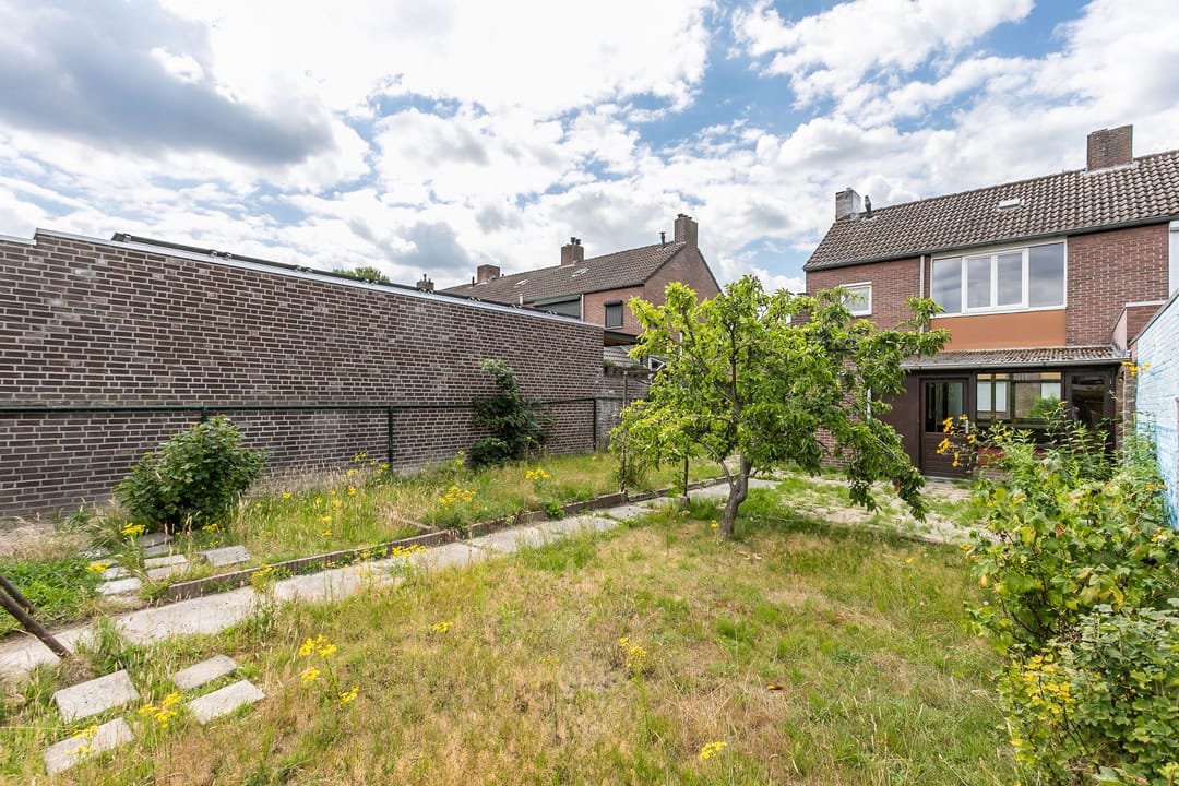 Photo 32 of Anjerstraat 3