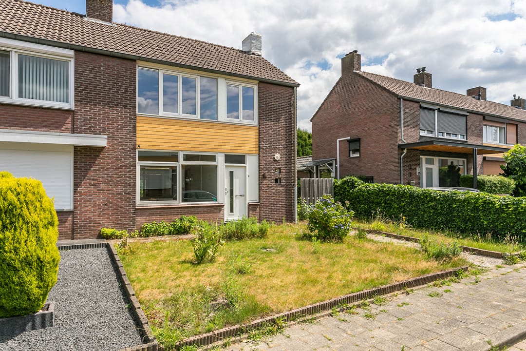 Photo 37 of Anjerstraat 3