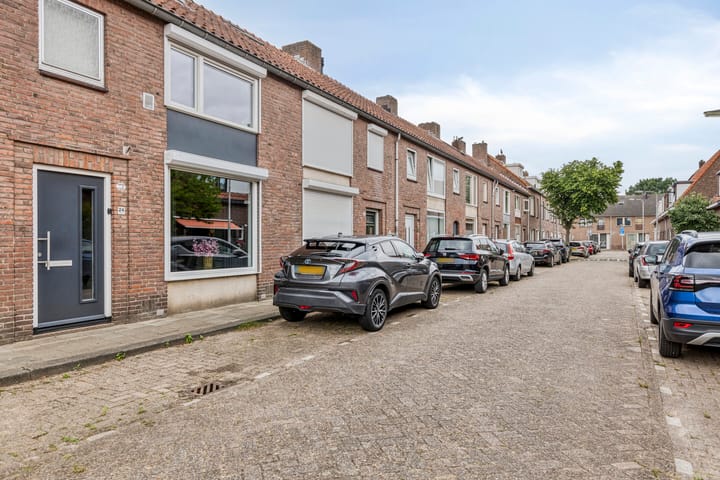 Foto 6 van Banningstraat 24