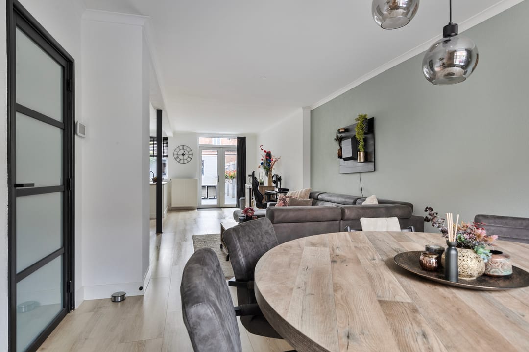 Foto 13 van Banningstraat 24