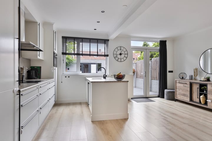 Foto 15 van Banningstraat 24