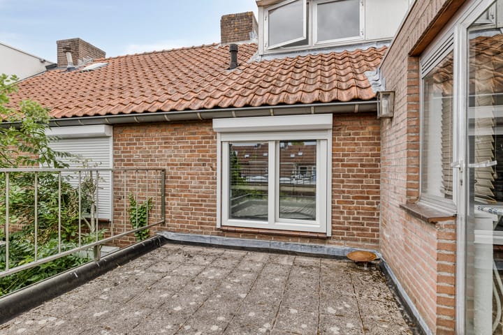 Foto 27 van Banningstraat 24