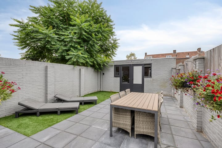 Foto 32 van Banningstraat 24