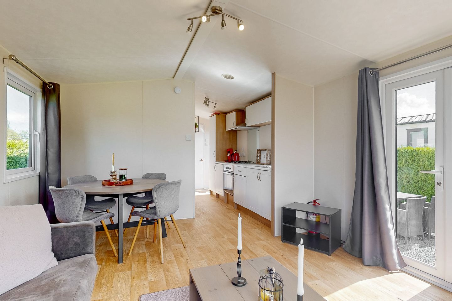 Photo 10 of Onderdijk 245-122