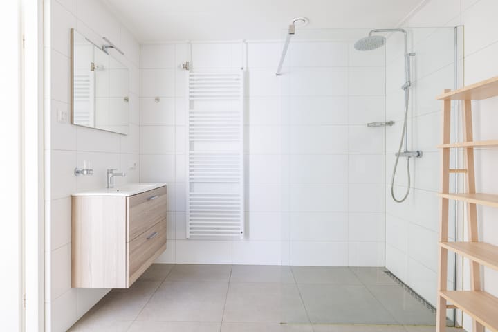 Foto 21 van Groot Vaarwaterdobbe 36