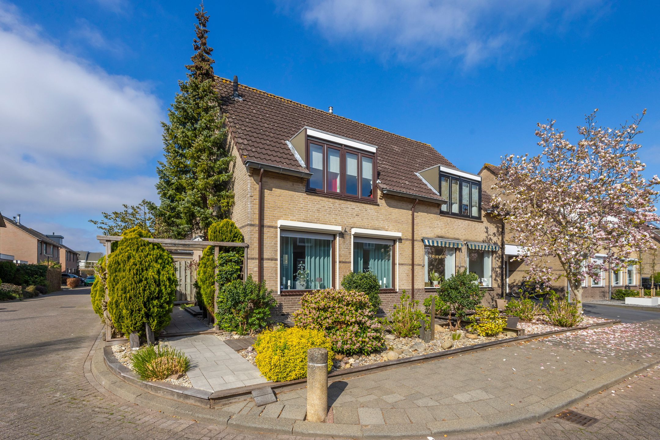 Van Asperenstraat, 9, Hardinxveld-Giessendam, 3371HR, Zuid-Holland, Nederland 9 