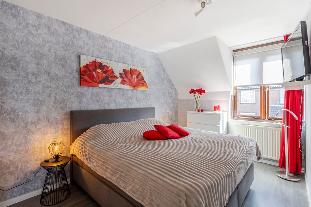 Photo 17 of Van Asperenstraat 9