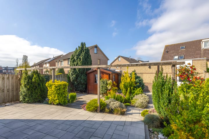 Foto 28 van Van Asperenstraat 9