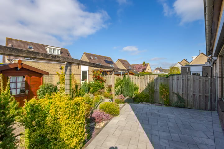 Foto 30 van Van Asperenstraat 9