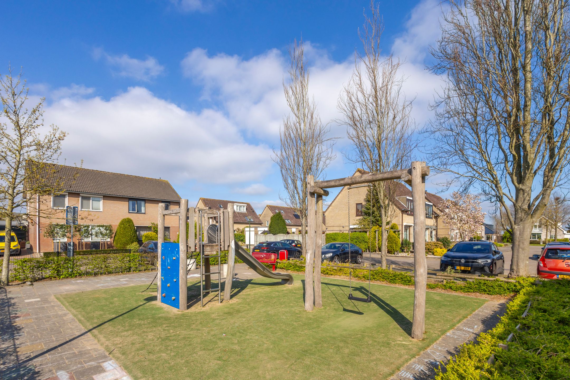 Photo 33 of Van Asperenstraat 9