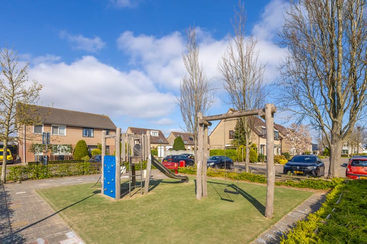 Foto 33 van Van Asperenstraat 9